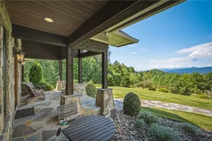 1638 Johns Ridge Pkwy, Lenoir, NC 28645 - Photo 3