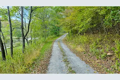 8 and 9 Haven Ridge Road, Lansing, NC 28643 - Photo 17