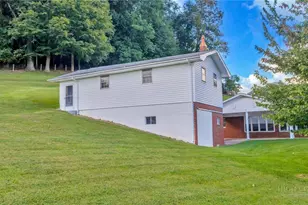 1151 Buck Mountain Cir, West Jefferson, NC 28694 - Photo 5