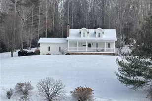 1430 Cranberry Springs Rd, Fleetwood, NC 28626 - Photo 3