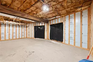 625 Mountain Glen Dr, Newland, NC 28657 - Photo 31