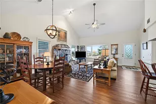295 Little Sugar Ln, Sugar Mountain, NC 28604 - Photo 15