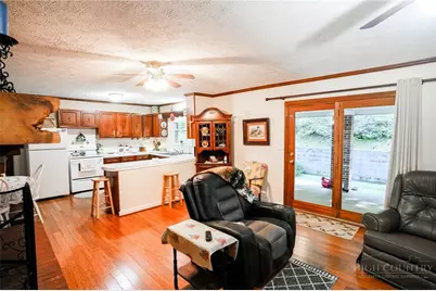 55609 Elk Creek Darby Road, Ferguson, NC 28624 - Photo 17