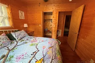183 E Weaver Ford Rd, Grassy Creek, NC 28631 - Photo 11