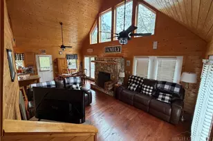 183 E Weaver Ford Rd, Grassy Creek, NC 28631 - Photo 7