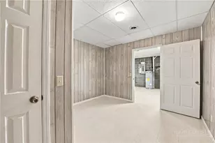 843 Oaktree Ln, Jefferson, NC 28640 - Photo 27