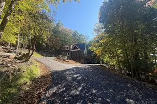 1099 Lauren Ln, West Jefferson, NC 28694 - Photo 5