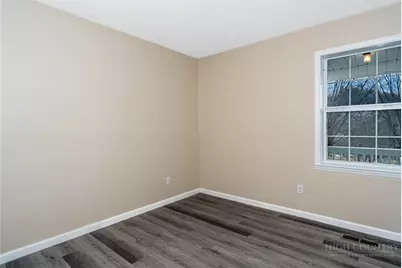 7215 Hwy 421 N, Vilas, NC 28692 - Photo 19