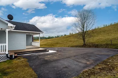 7215 Hwy 421 N, Vilas, NC 28692 - Photo 41