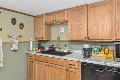 9472 N Old 16 Highway, Millers Creek, NC 28651 - Photo 15