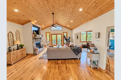 4545 Walnut Ridge Drive, Lenoir, NC 28645 - Photo 7