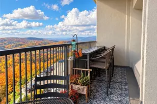 303 Sugar Top Dr, Sugar Mountain, NC 28604 - Photo 13