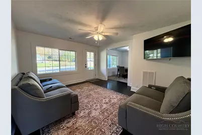 887 Slabtown Road, Zionville, NC 28698 - Photo 5