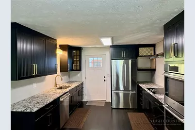 887 Slabtown Road, Zionville, NC 28698 - Photo 7