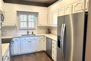 170 Fairway View Pl, Jefferson, NC 28640 - Photo 5