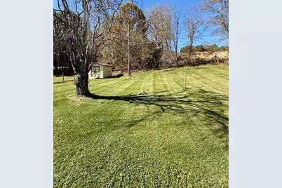 155 Harless Road, West Jefferson, NC 28694 - Photo 17