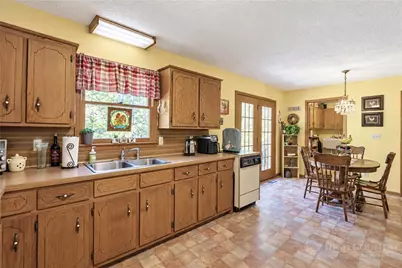 206 Bleynat Lane, Valdese, NC 28690 - Photo 11