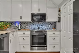 57 Club Villa Dr, Roaring Gap, NC 28668 - Photo 15