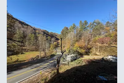 132 Shelly Drive, Crumpler, NC 28643 - Photo 3