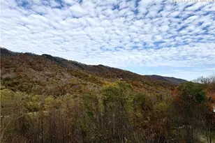 471 Adams Apple Dr, Banner Elk, NC 28604 - Photo 1