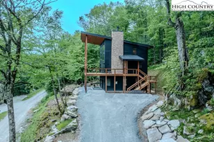116 Slopeside Rd, Beech Mountain, NC 28604 - Photo 1