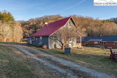 40 Painter Road, Banner Elk, NC 28604 - Photo 1