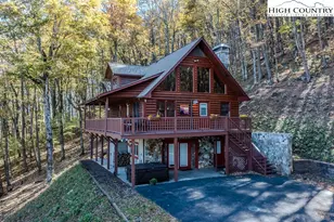 329 Doe Ridge Dr, West Jefferson, NC 28694 - Photo 1