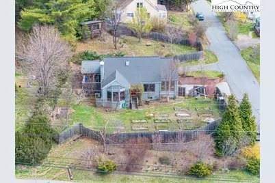 701 N Jefferson Avenue, West Jefferson, NC 28694 - Photo 1