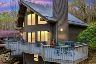 200 Tamarack Rd, Beech Mountain, NC 28604 - Photo 1