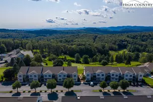 87 Club Villa Dr, Roaring Gap, NC 28668 - Photo 1