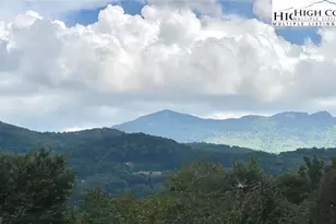 250 Ridgeview Rd, Sugar Mountain, NC 28604 - Photo 1