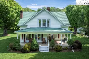 15957 Nc Hwy 194 N Hwy, Lansing, NC 28643 - Photo 1