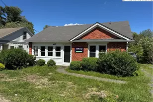 427 Meadowview Dr, Boone, NC 28607 - Photo 1