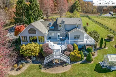 379 New Farm Road, Banner Elk, NC 28604 - Photo 1