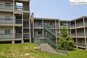 301 Pinnacle Inn Rd, Beech Mountain, NC 28604 - Photo 1