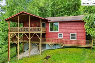 190 Rustic Rdg, Boone, NC 28607 - Photo 1