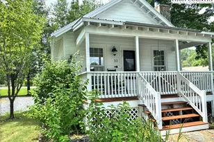 10 Fish Camp Cir, Newland, NC 28657 - Photo 1