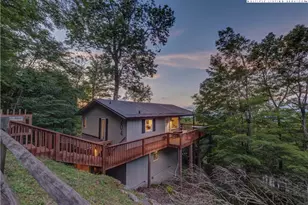 204 Northridge Rd, Beech Mountain, NC 28604 - Photo 1