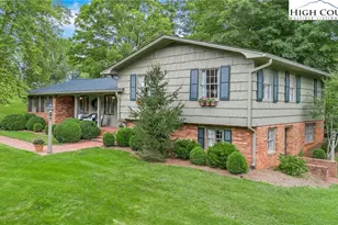 306 Frank Edwards Rd, West Jefferson, NC 28694 - Photo 1