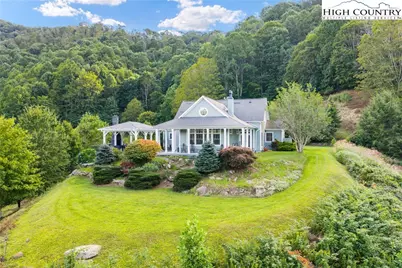 410 / 560 Puckett Road, Banner Elk, NC 28604 - Photo 1