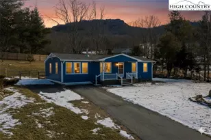 34 Cynthia Ln, Banner Elk, NC 28604 - Photo 1