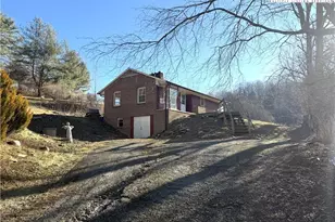288 Sussex Rd, Grassy Creek, NC 28631 - Photo 1