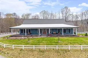 8406 3 Top Rd, Todd, NC 28684 - Photo 1