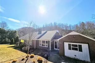 270 Wade E Vannoy Dr, West Jefferson, NC 28684 - Photo 1