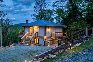 228 Birchwood Ln, Beech Mountain, NC 28604 - Photo 1