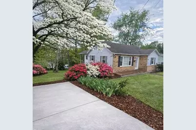 376 State Street, Marion, NC 28752 - Photo 1