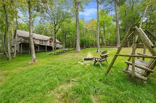 137 Staghorn Hollow Rd, Beech Mountain, NC 28604 - Photo 1