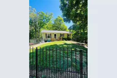 138 Oak Street, Jefferson, NC 28640 - Photo 1