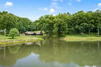 182 Braswell Road, Newland, NC 28657 - Photo 1
