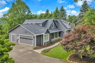 458 Fairway Ridge Dr, West Jefferson, NC 28694 - Photo 1